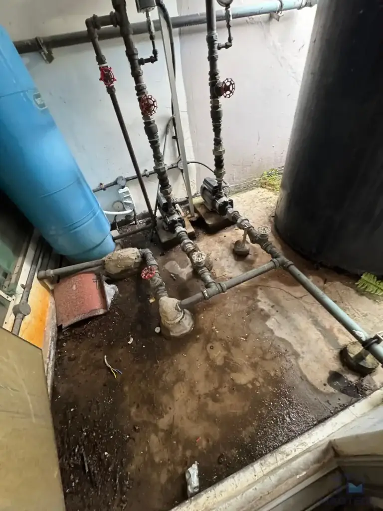 Water tank replacement at 110C Sixth Avenue, Singapore – existing tank and pump area before replacement